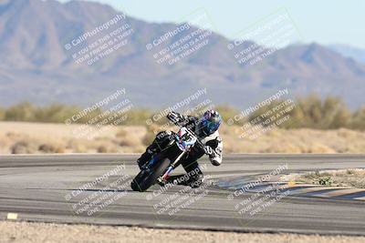 media/Dec-06-2025-CVMA (Sat) [[4a896cc04c]]/Race 8- Formula 40 MW and LW/